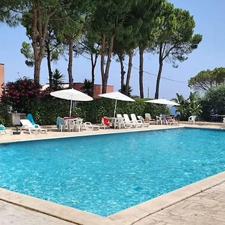 Les Calanques Audeandeb *